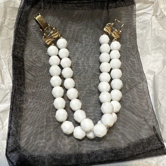Vintage White Milk Glass Bead Double Strand Bracelet - Picture 1 of 10